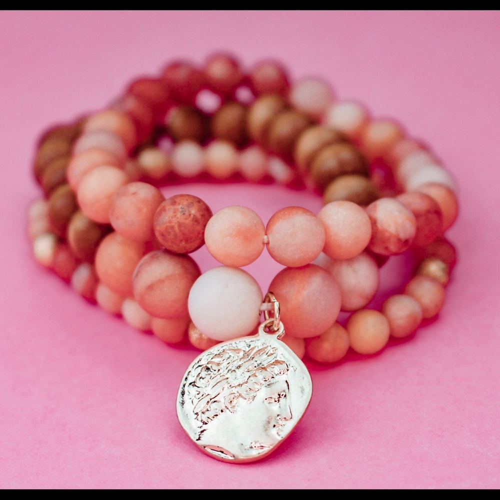 Beaded stretch bracelet set